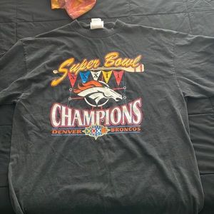 Denver Broncos Vintage Super Bowl Tee